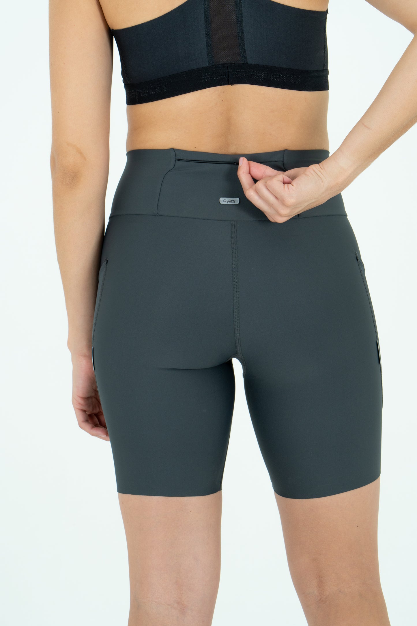 Short Titán Plomo Mujer