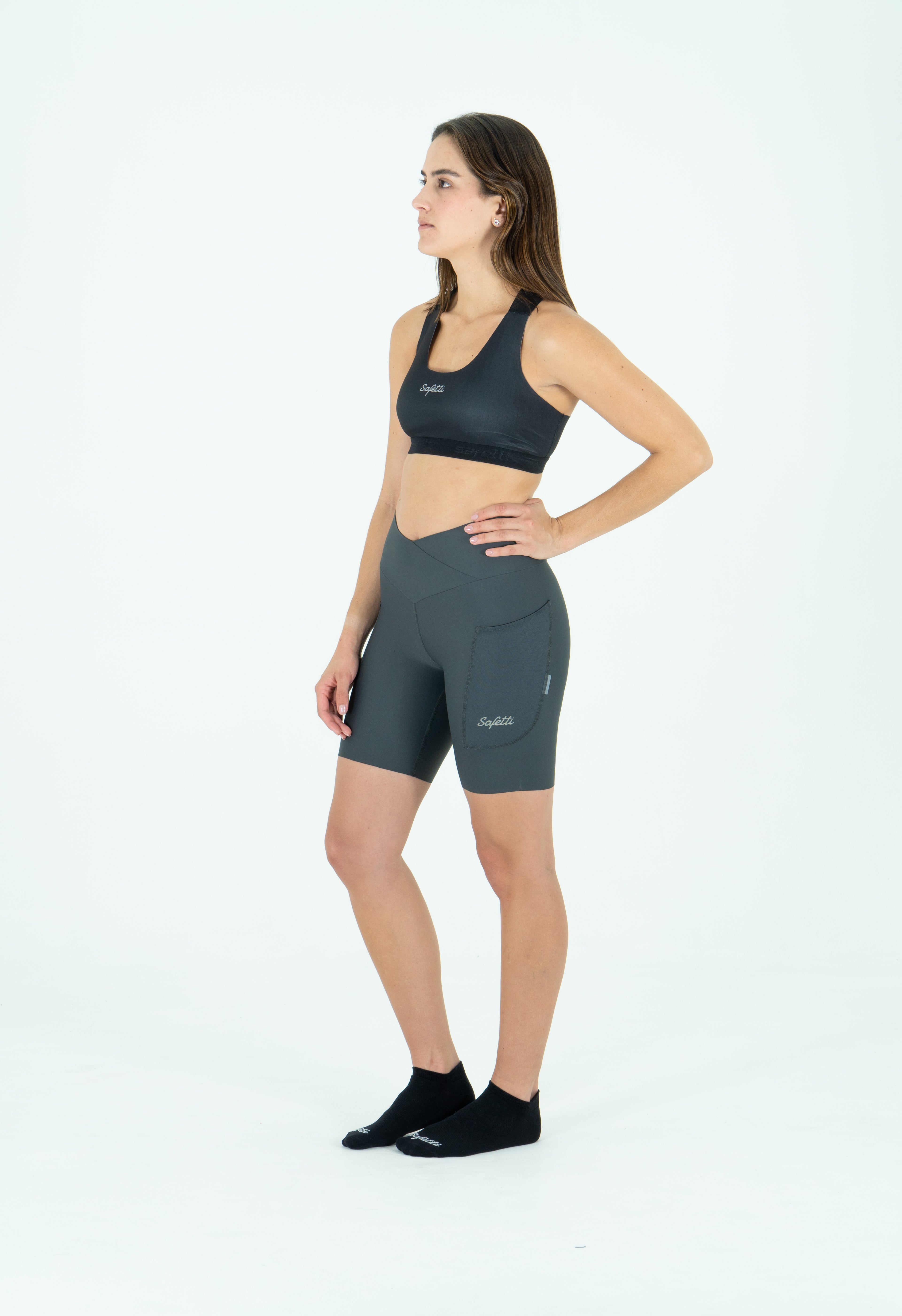 Short Titán Plomo Mujer