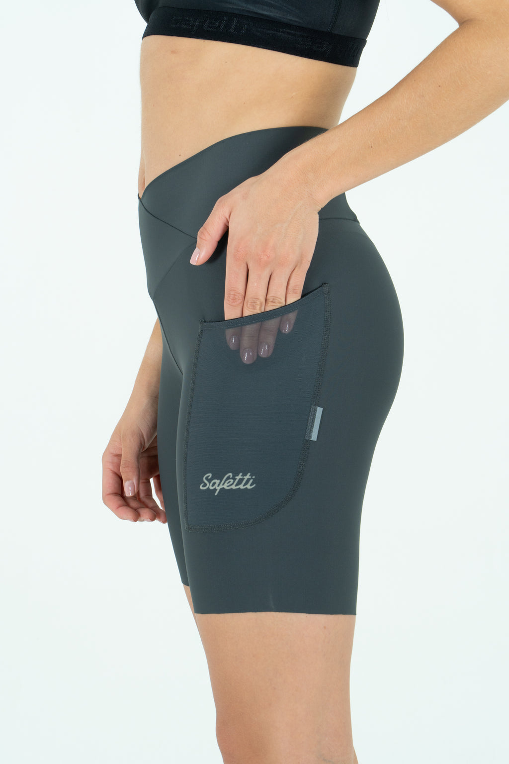 Short Titán Plomo Mujer