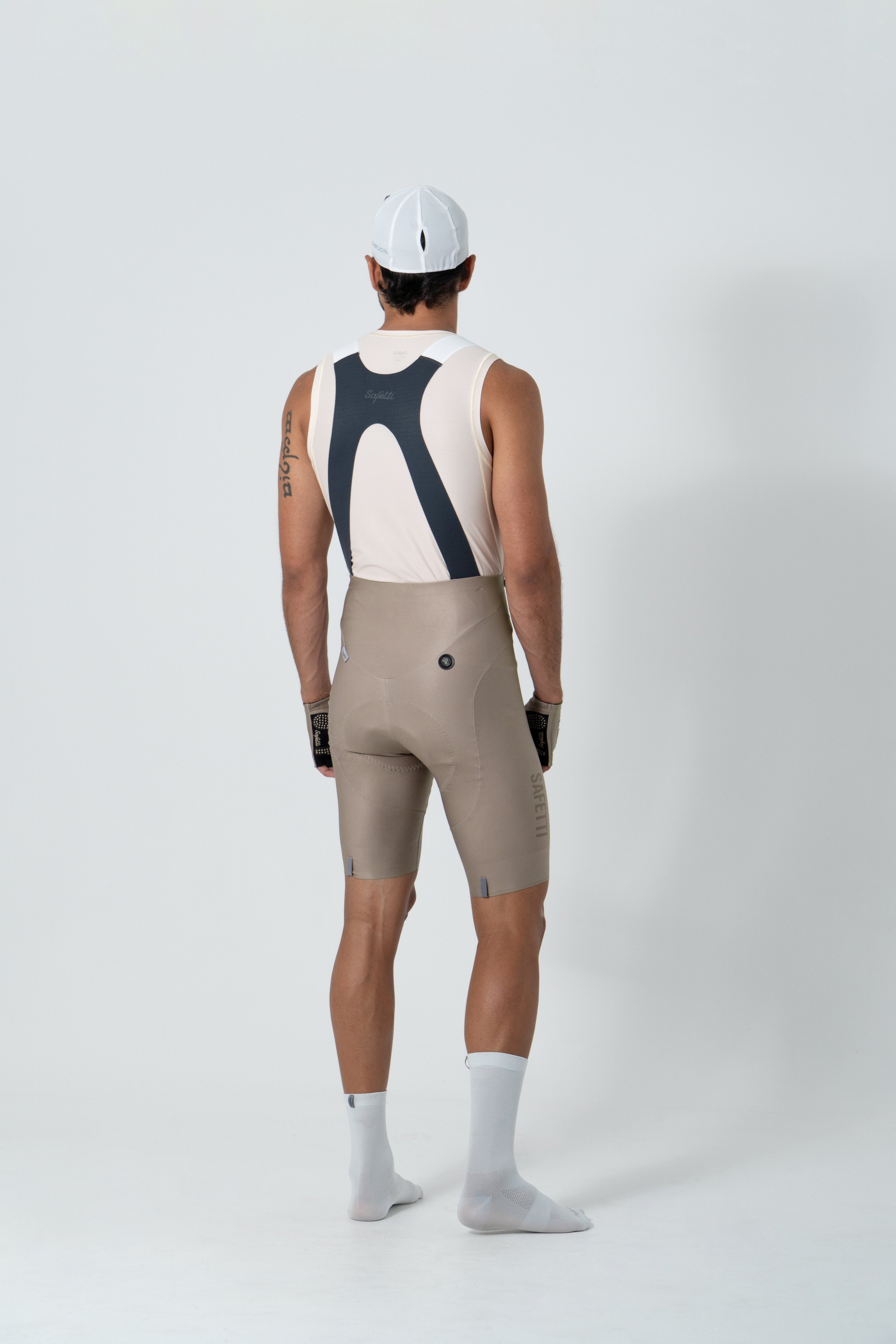 BIB SHORT GIRONA COLORS AVELA | HOMBRE